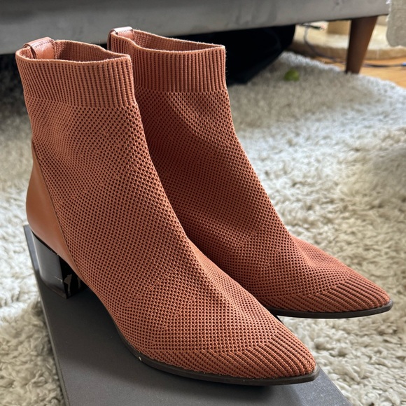 Everlane reknit boss boot in brandy rose - Picture 1 of 6